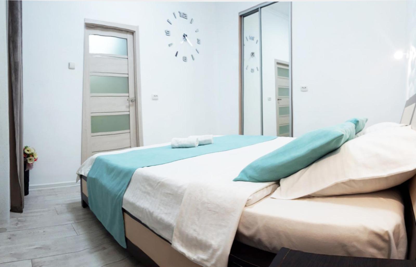 Austrian Lviv Apartments Ngoại thất bức ảnh