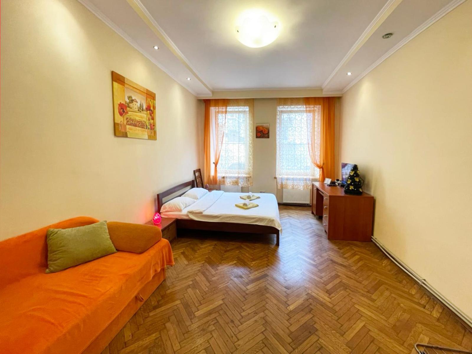 Austrian Lviv Apartments Ngoại thất bức ảnh